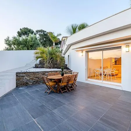 Sunny Dreams : De Plain-pied, Vue Mer Apartman